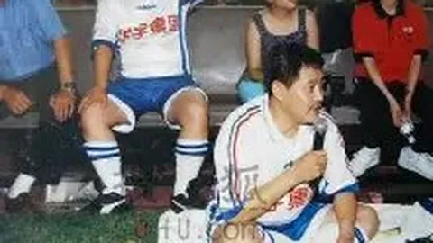 巨星对决！阿诺德替补待命，姆巴佩锋芒毕露，维尔茨与萨拉赫领衔利物浦迎战皇马！