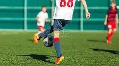 “曼联传奇再现！B费独中两元，英超传射榜跃升至队史第三，仅次于吉格斯与鲁尼！”